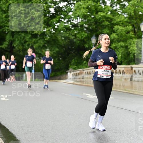 14.06.2026 - REWE Women's Run Dr. Thomas Lammeyer http://msf.ph/oto/9772759 14.06.2026 09:51:17 Laufen 10739, 7 meine-sportfotos.de