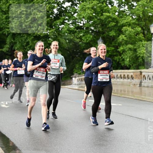 14.06.2026 - REWE Women's Run Dr. Thomas Lammeyer http://msf.ph/oto/9772822 14.06.2026 09:51:24 Laufen 11348, 11057, 10053, 7 meine-sportfotos.de