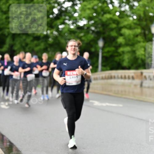 14.06.2026 - REWE Women's Run Dr. Thomas Lammeyer http://msf.ph/oto/9772865 14.06.2026 09:51:29 Laufen 1148 meine-sportfotos.de