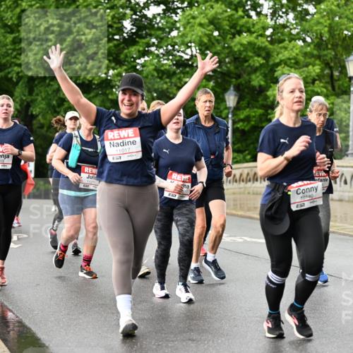14.06.2026 - REWE Women's Run Dr. Thomas Lammeyer http://msf.ph/oto/9772894 14.06.2026 09:51:32 Laufen 10703, 11017, 6577, 11271, 17, 7, 10140 meine-sportfotos.de
