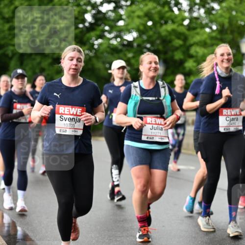 14.06.2026 - REWE Women's Run Dr. Thomas Lammeyer http://msf.ph/oto/9772910 14.06.2026 09:51:34 Laufen 10703, 657, 11271, 10439 meine-sportfotos.de