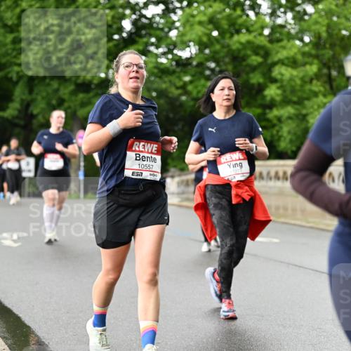 14.06.2026 - REWE Women's Run Dr. Thomas Lammeyer http://msf.ph/oto/9772931 14.06.2026 09:51:36 Laufen 10557, 57, 1277, 1006, 7 meine-sportfotos.de