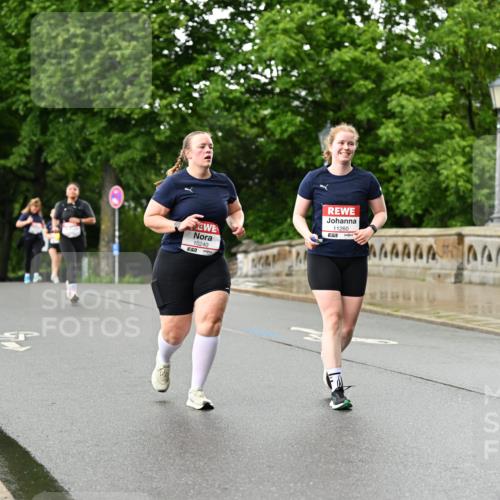 14.06.2026 - REWE Women's Run Dr. Thomas Lammeyer http://msf.ph/oto/9772946 14.06.2026 09:51:39 Laufen 10240, 11260, 7, 57, 10185, 7 meine-sportfotos.de