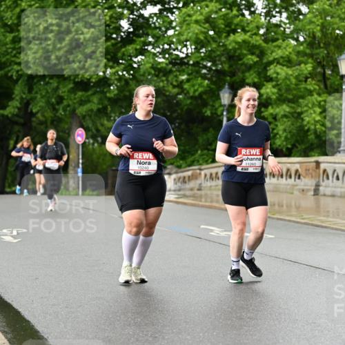 14.06.2026 - REWE Women's Run Dr. Thomas Lammeyer http://msf.ph/oto/9772947 14.06.2026 09:51:39 Laufen 10240, 7, 11260, 7 meine-sportfotos.de