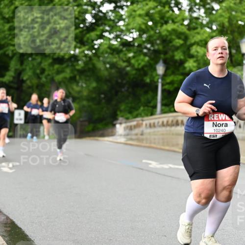 14.06.2026 - REWE Women's Run Dr. Thomas Lammeyer http://msf.ph/oto/9772964 14.06.2026 09:51:40 Laufen 10240, 7, 3400 meine-sportfotos.de