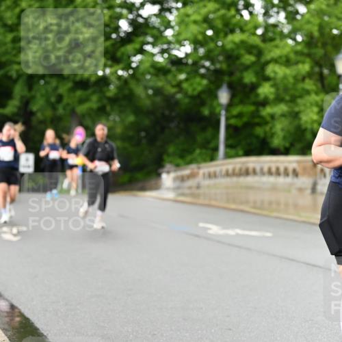 14.06.2026 - REWE Women's Run Dr. Thomas Lammeyer http://msf.ph/oto/9772967 14.06.2026 09:51:41 Laufen 10240 meine-sportfotos.de