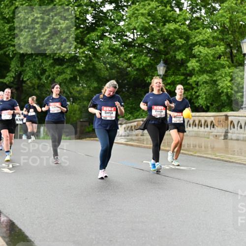 14.06.2026 - REWE Women's Run Dr. Thomas Lammeyer http://msf.ph/oto/9773014 14.06.2026 09:51:46 Laufen 11170 meine-sportfotos.de