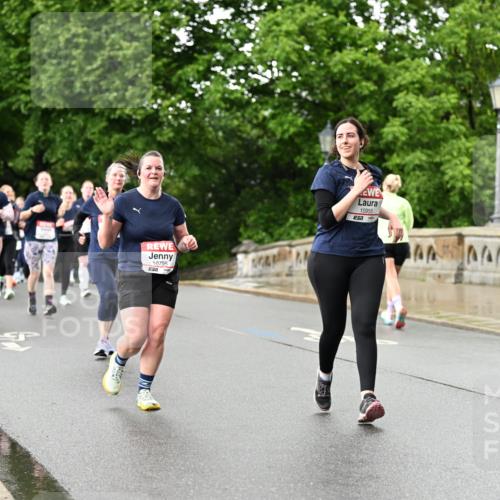 14.06.2026 - REWE Women's Run Dr. Thomas Lammeyer http://msf.ph/oto/9773049 14.06.2026 09:51:50 Laufen 10795, 10955 meine-sportfotos.de
