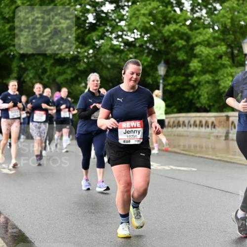 14.06.2026 - REWE Women's Run Dr. Thomas Lammeyer http://msf.ph/oto/9773060 14.06.2026 09:51:51 Laufen 10795, 10955, 7 meine-sportfotos.de