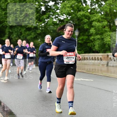 14.06.2026 - REWE Women's Run Dr. Thomas Lammeyer http://msf.ph/oto/9773062 14.06.2026 09:51:51 Laufen 199, 10795, 10955 meine-sportfotos.de