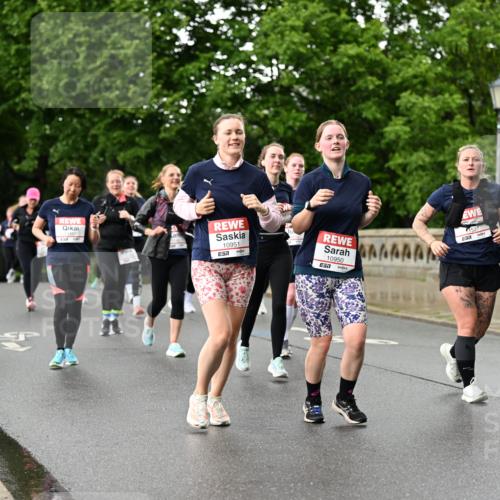 14.06.2026 - REWE Women's Run Dr. Thomas Lammeyer http://msf.ph/oto/9773090 14.06.2026 09:51:54 Laufen 40, 10951, 57, 10950, 44444, 1527 meine-sportfotos.de