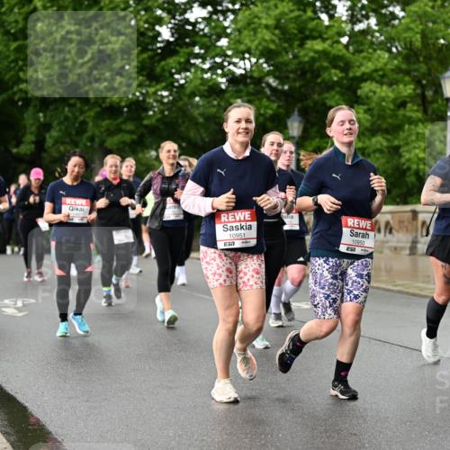 14.06.2026 - REWE Women's Run Dr. Thomas Lammeyer http://msf.ph/oto/9773094 14.06.2026 09:51:54 Laufen 940, 10951, 7, 10950 meine-sportfotos.de