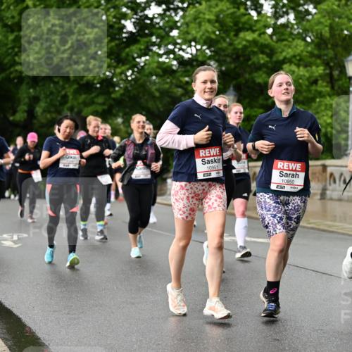 14.06.2026 - REWE Women's Run Dr. Thomas Lammeyer http://msf.ph/oto/9773095 14.06.2026 09:51:54 Laufen 10951, 7, 10950, 22, 11527 meine-sportfotos.de