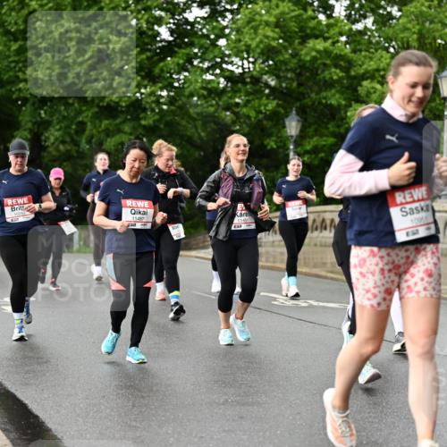 14.06.2026 - REWE Women's Run Dr. Thomas Lammeyer http://msf.ph/oto/9773100 14.06.2026 09:51:55 Laufen 10254, 11487, 857, 11451, 10951, 10950, 57 meine-sportfotos.de