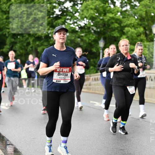 14.06.2026 - REWE Women's Run Dr. Thomas Lammeyer http://msf.ph/oto/9773122 14.06.2026 09:51:57 Laufen 10254, 11487, 7 meine-sportfotos.de