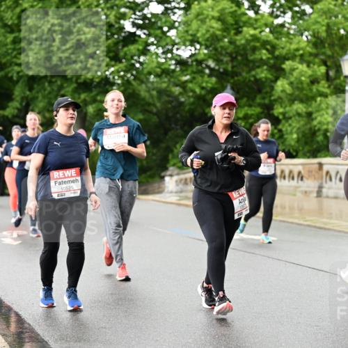 14.06.2026 - REWE Women's Run Dr. Thomas Lammeyer http://msf.ph/oto/9773140 14.06.2026 09:51:59 Laufen 10525, 517, 10975, 10821, 657, 1112, 57 meine-sportfotos.de