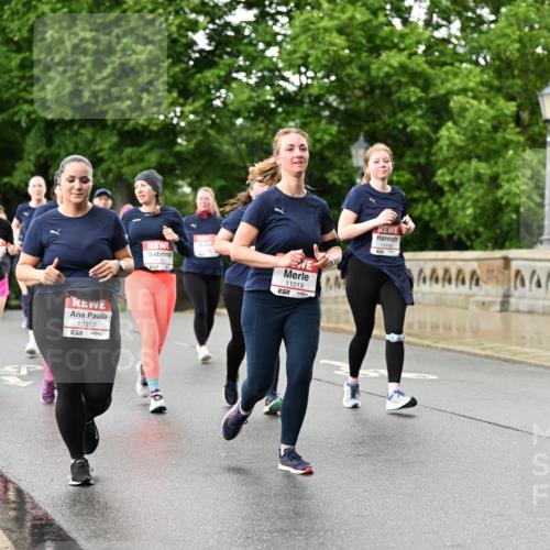 14.06.2026 - REWE Women's Run Dr. Thomas Lammeyer http://msf.ph/oto/9773165 14.06.2026 09:52:02 Laufen 10357, 57, 11019, 7 meine-sportfotos.de