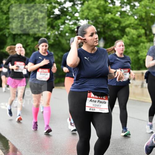14.06.2026 - REWE Women's Run Dr. Thomas Lammeyer http://msf.ph/oto/9773180 14.06.2026 09:52:04 Laufen 10357, 11019, 7 meine-sportfotos.de