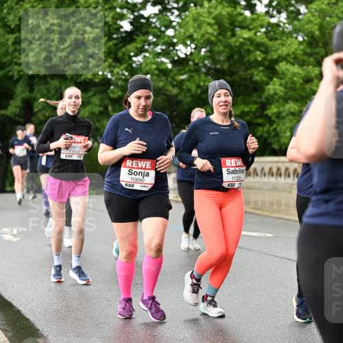 14.06.2026 - REWE Women's Run Dr. Thomas Lammeyer http://msf.ph/oto/9773186 14.06.2026 09:52:05 Laufen 11500, 55, 10690, 7, 444, 11355 meine-sportfotos.de