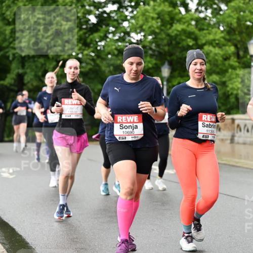 14.06.2026 - REWE Women's Run Dr. Thomas Lammeyer http://msf.ph/oto/9773190 14.06.2026 09:52:05 Laufen 11500, 7, 10690, 11355, 10985 meine-sportfotos.de