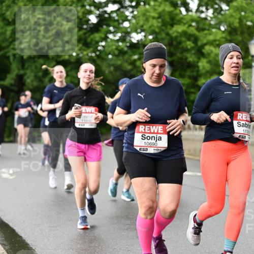 14.06.2026 - REWE Women's Run Dr. Thomas Lammeyer http://msf.ph/oto/9773193 14.06.2026 09:52:05 Laufen 7, 11500, 10690, 11355 meine-sportfotos.de