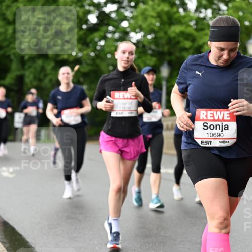 14.06.2026 - REWE Women's Run Dr. Thomas Lammeyer http://msf.ph/oto/9773197 14.06.2026 09:52:06 Laufen 11500, 10690 meine-sportfotos.de
