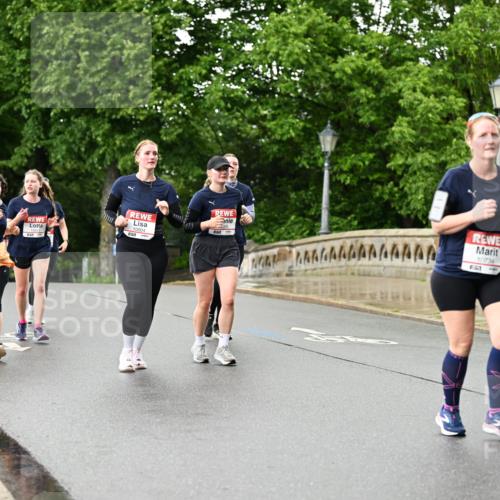 14.06.2026 - REWE Women's Run Dr. Thomas Lammeyer http://msf.ph/oto/9773225 14.06.2026 09:52:09 Laufen 11213, 10036, 10004, 10734 meine-sportfotos.de