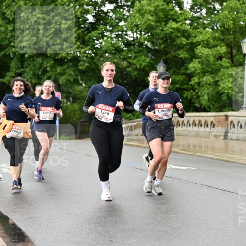 14.06.2026 - REWE Women's Run Dr. Thomas Lammeyer http://msf.ph/oto/9773236 14.06.2026 09:52:10 Laufen 11213, 10036, 10004, 10005 meine-sportfotos.de