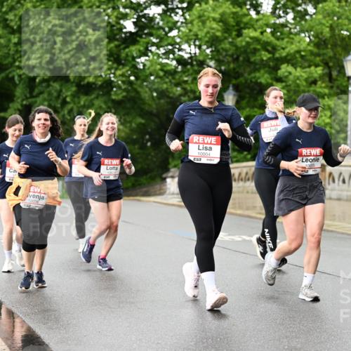 14.06.2026 - REWE Women's Run Dr. Thomas Lammeyer http://msf.ph/oto/9773241 14.06.2026 09:52:11 Laufen 10036, 10004, 10621, 57, 10005 meine-sportfotos.de