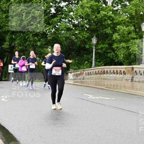 14.06.2026 - REWE Women's Run Dr. Thomas Lammeyer http://msf.ph/oto/9773290 14.06.2026 09:52:18 Laufen 3, 11217, 51 meine-sportfotos.de