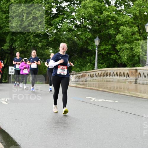 14.06.2026 - REWE Women's Run Dr. Thomas Lammeyer http://msf.ph/oto/9773292 14.06.2026 09:52:18 Laufen 3, 11217 meine-sportfotos.de