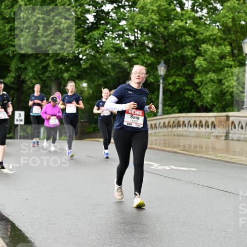 14.06.2026 - REWE Women's Run Dr. Thomas Lammeyer http://msf.ph/oto/9773300 14.06.2026 09:52:19 Laufen 11217, 7 meine-sportfotos.de