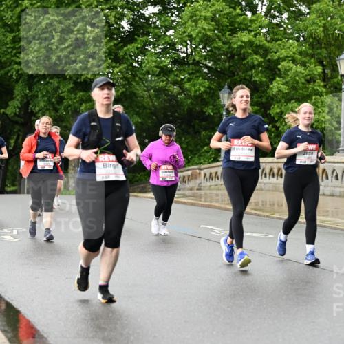 14.06.2026 - REWE Women's Run Dr. Thomas Lammeyer http://msf.ph/oto/9773329 14.06.2026 09:52:22 Laufen 10325, 11458, 10460 meine-sportfotos.de