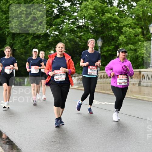 14.06.2026 - REWE Women's Run Dr. Thomas Lammeyer http://msf.ph/oto/9773346 14.06.2026 09:52:24 Laufen 10325, 57, 10620, 57, 11458 meine-sportfotos.de
