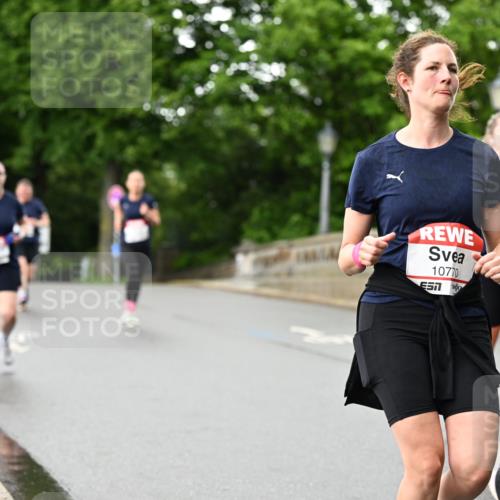 14.06.2026 - REWE Women's Run Dr. Thomas Lammeyer http://msf.ph/oto/9773388 14.06.2026 09:52:28 Laufen 10770, 57, 10769, 7 meine-sportfotos.de