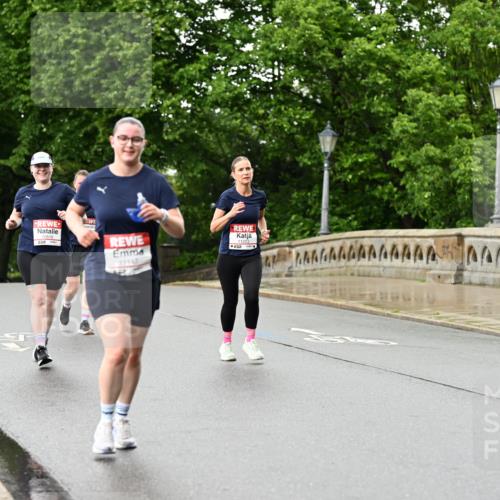 14.06.2026 - REWE Women's Run Dr. Thomas Lammeyer http://msf.ph/oto/9773400 14.06.2026 09:52:30 Laufen 11142, 11223 meine-sportfotos.de