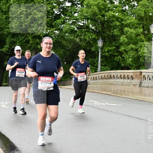 14.06.2026 - REWE Women's Run Dr. Thomas Lammeyer http://msf.ph/oto/9773403 14.06.2026 09:52:30 Laufen 10516, 11142, 11223 meine-sportfotos.de