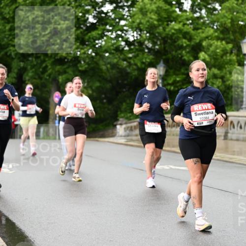 14.06.2026 - REWE Women's Run Dr. Thomas Lammeyer http://msf.ph/oto/9773482 14.06.2026 09:52:41 Laufen 10241, 10384, 7 meine-sportfotos.de