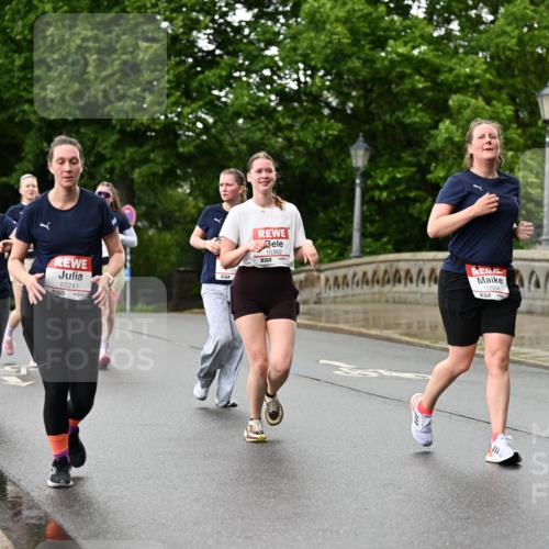 14.06.2026 - REWE Women's Run Dr. Thomas Lammeyer http://msf.ph/oto/9773492 14.06.2026 09:52:43 Laufen 11420, 10241, 10362, 7, 10564 meine-sportfotos.de