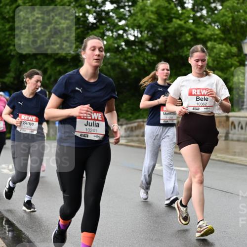 14.06.2026 - REWE Women's Run Dr. Thomas Lammeyer http://msf.ph/oto/9773498 14.06.2026 09:52:44 Laufen 11420, 57, 10241, 11258, 10362, 51, 7232 meine-sportfotos.de