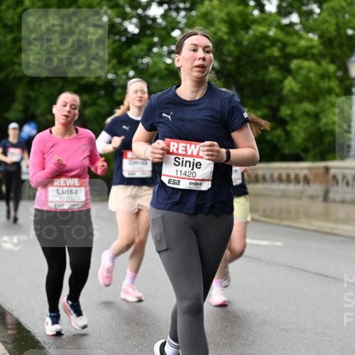 14.06.2026 - REWE Women's Run Dr. Thomas Lammeyer http://msf.ph/oto/9773517 14.06.2026 09:52:46 Laufen 11012, 637, 11420, 57 meine-sportfotos.de