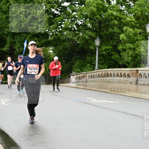 14.06.2026 - REWE Women's Run Dr. Thomas Lammeyer http://msf.ph/oto/9773549 14.06.2026 09:52:50 Laufen 10445 meine-sportfotos.de