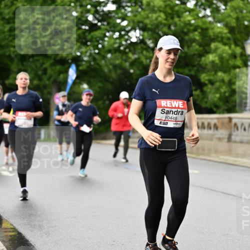 14.06.2026 - REWE Women's Run Dr. Thomas Lammeyer http://msf.ph/oto/9773563 14.06.2026 09:52:52 Laufen 10445, 7 meine-sportfotos.de