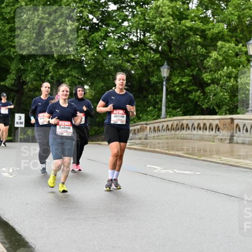 14.06.2026 - REWE Women's Run Dr. Thomas Lammeyer http://msf.ph/oto/9773629 14.06.2026 09:53:00 Laufen 3, 11494, 10804, 12 meine-sportfotos.de