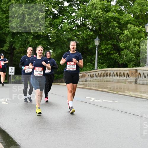 14.06.2026 - REWE Women's Run Dr. Thomas Lammeyer http://msf.ph/oto/9773631 14.06.2026 09:53:00 Laufen 3, 11494, 10804 meine-sportfotos.de