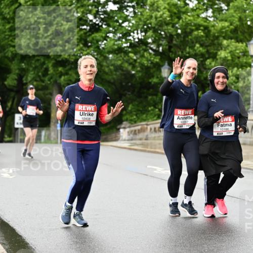 14.06.2026 - REWE Women's Run Dr. Thomas Lammeyer http://msf.ph/oto/9773652 14.06.2026 09:53:03 Laufen 10408, 10297, 7, 10186 meine-sportfotos.de