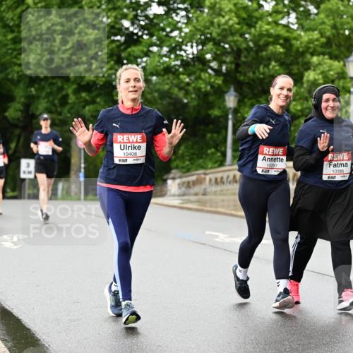 14.06.2026 - REWE Women's Run Dr. Thomas Lammeyer http://msf.ph/oto/9773654 14.06.2026 09:53:03 Laufen 10408, 7, 10297, 7, 10186, 7 meine-sportfotos.de