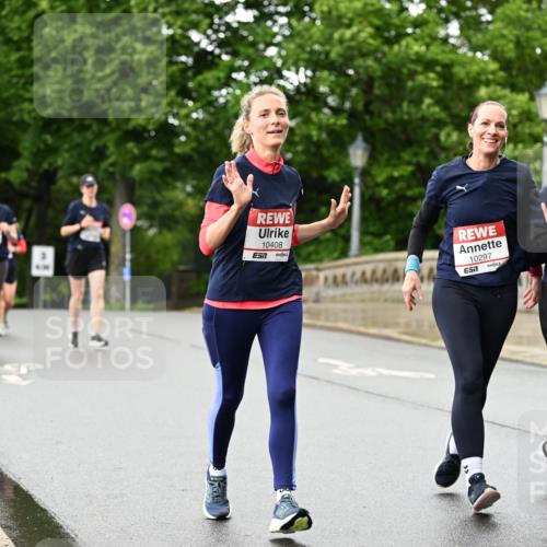 14.06.2026 - REWE Women's Run Dr. Thomas Lammeyer http://msf.ph/oto/9773656 14.06.2026 09:53:03 Laufen 10408, 10297, 57, 10186, 7 meine-sportfotos.de