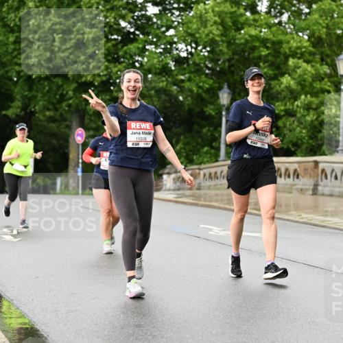 14.06.2026 - REWE Women's Run Dr. Thomas Lammeyer http://msf.ph/oto/9773689 14.06.2026 09:53:07 Laufen 11328, 10468, 7 meine-sportfotos.de