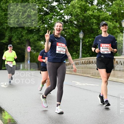 14.06.2026 - REWE Women's Run Dr. Thomas Lammeyer http://msf.ph/oto/9773694 14.06.2026 09:53:08 Laufen 11328, 10468, 57 meine-sportfotos.de